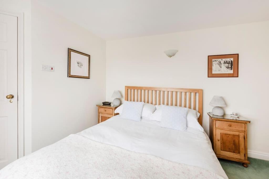 Highfield Lodge Тринг Екстериор снимка