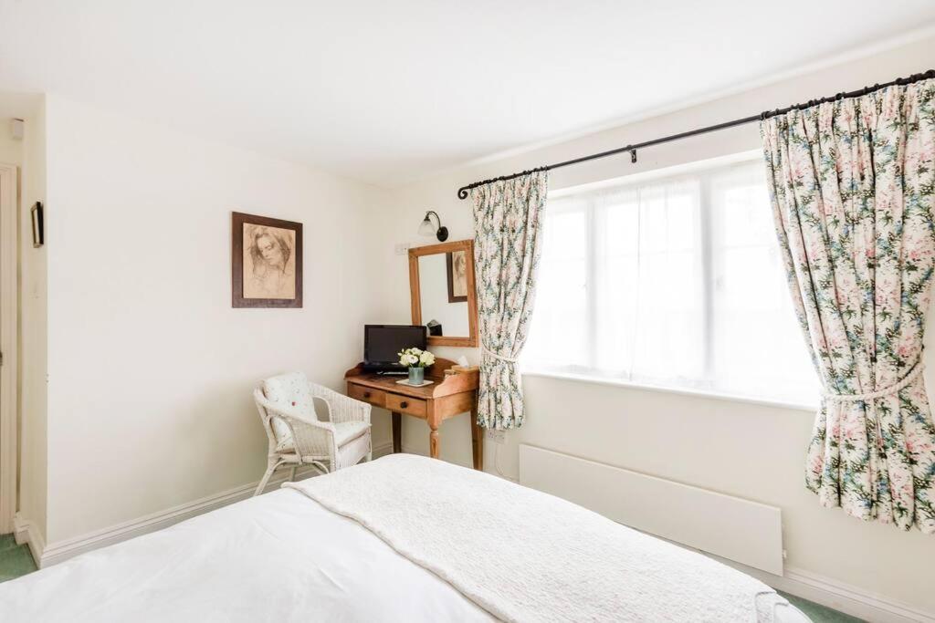 Highfield Lodge Тринг Екстериор снимка